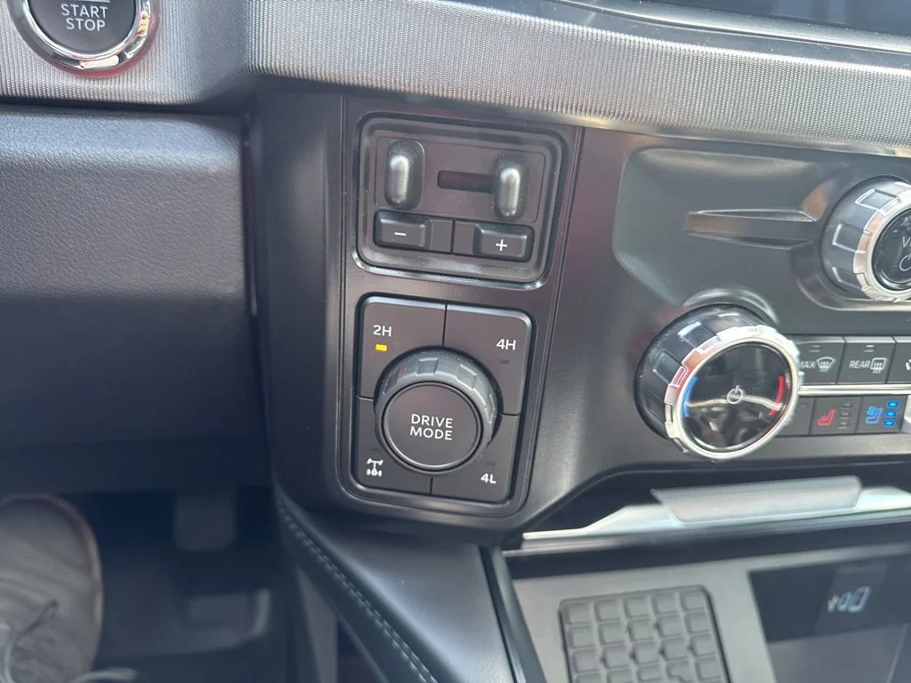 Used 2025 Gray Ford Platinum image 25