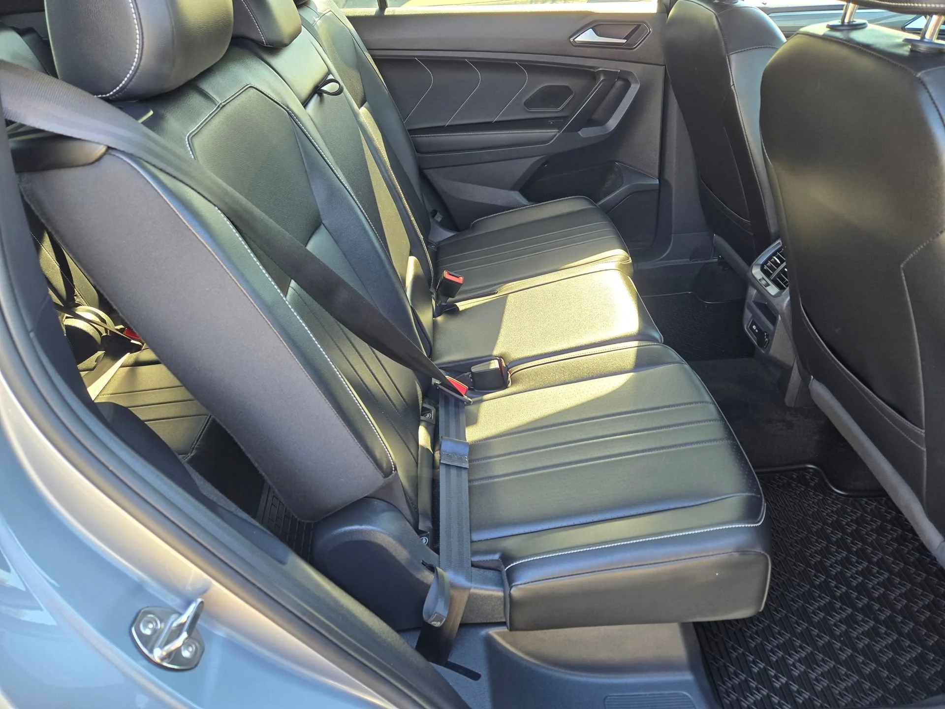 2024 Volkswagen Tiguan SE R-LINE BLACK - Photo 16
