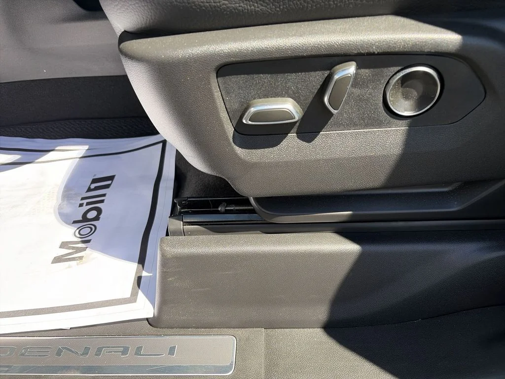 Used 2026 Blue GMC Denali image 18