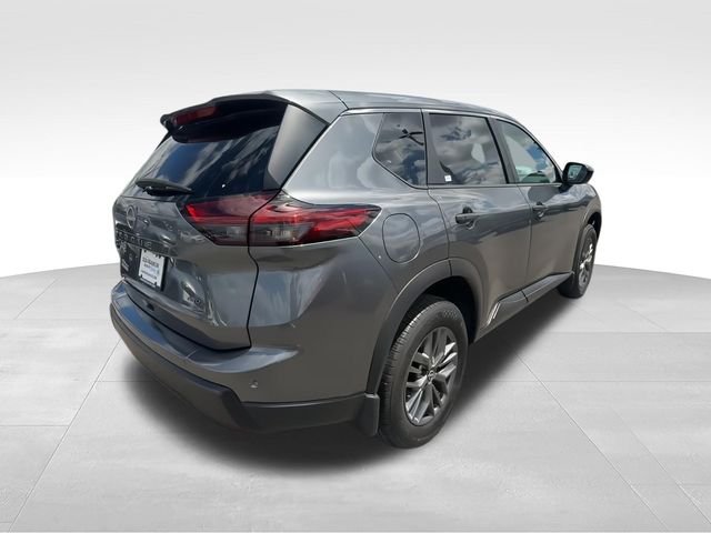 Used 2026 Gray Nissan S image 9