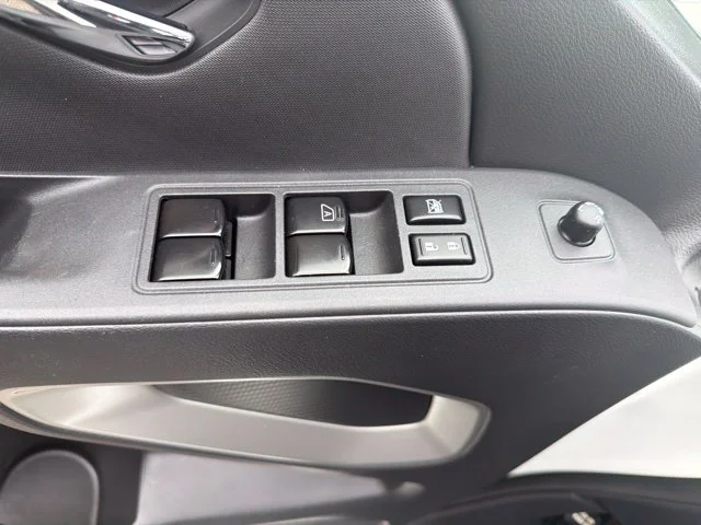 Used 2022 White Nissan SV image 10