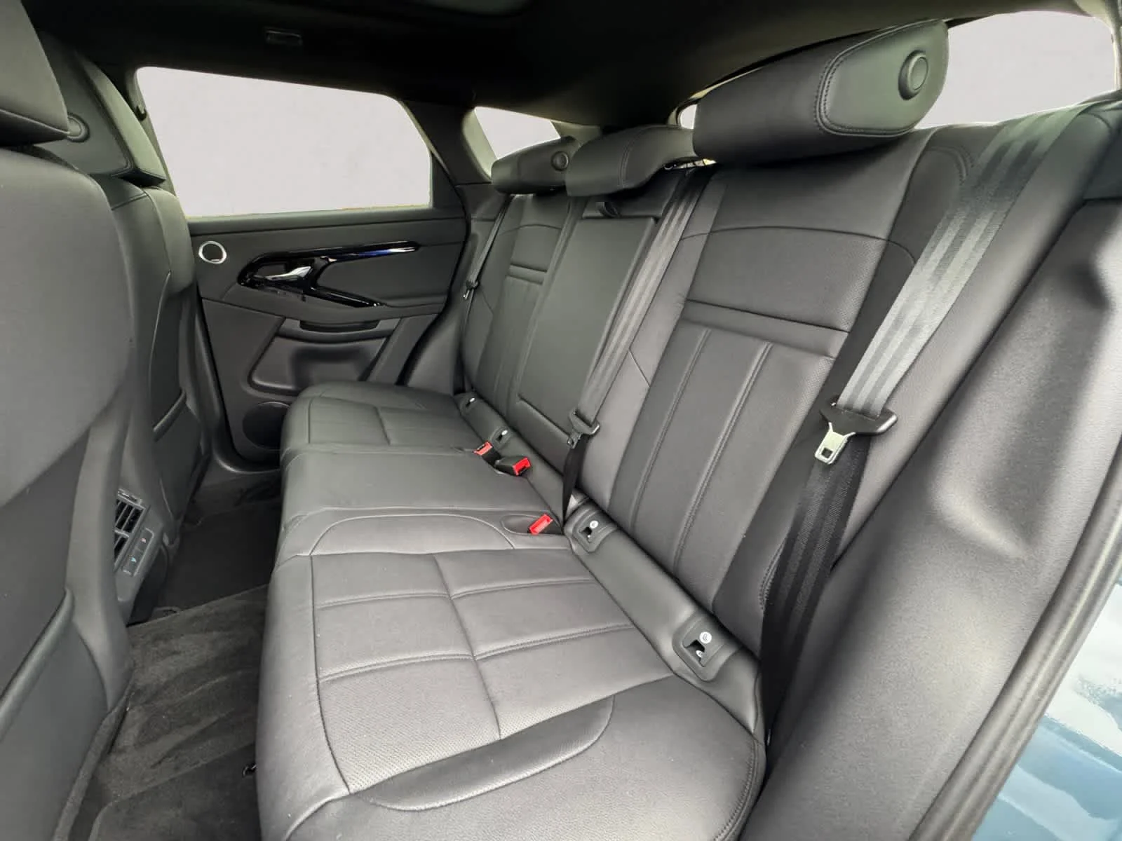2026 Land Rover Range Rover Evoque S - Photo 13