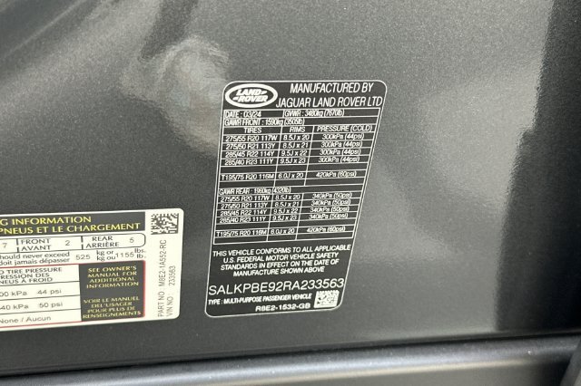 Used 2024 Gray Land Rover SE image 27