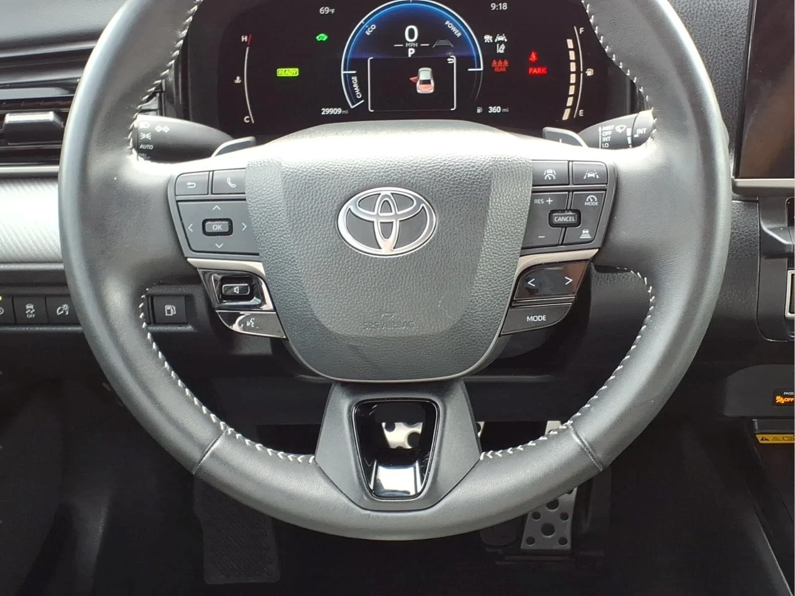 Certified Used 2025  Toyota SE image 14