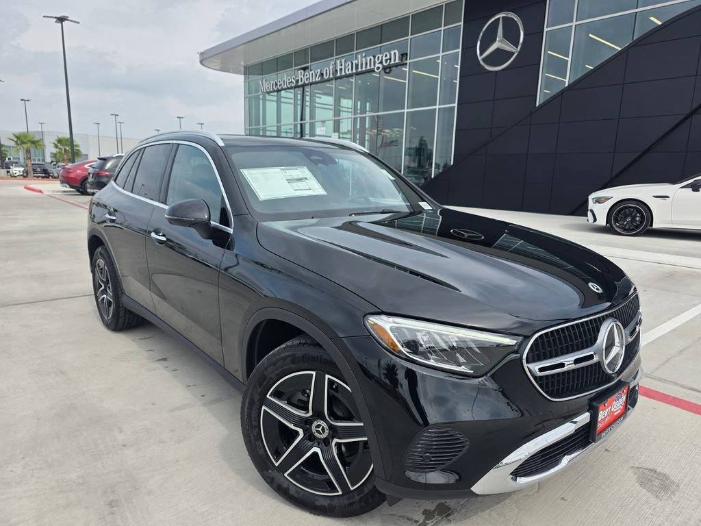 New 2026 Black Mercedes-Benz GLC 300 image 27