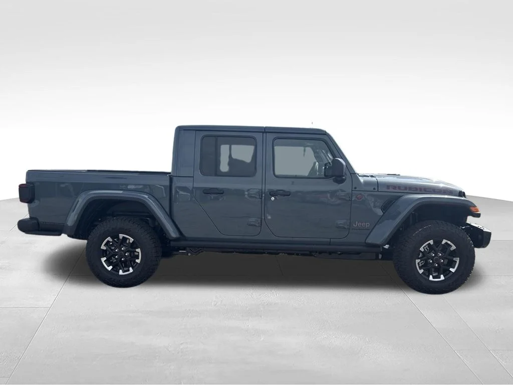 New 2026 Anvil Clear-Coat Exterior Paint Jeep Rubicon image 2