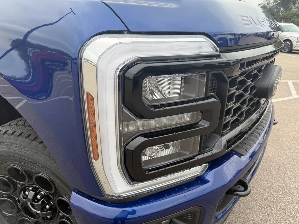 New 2026 Blue Ford Lariat image 10