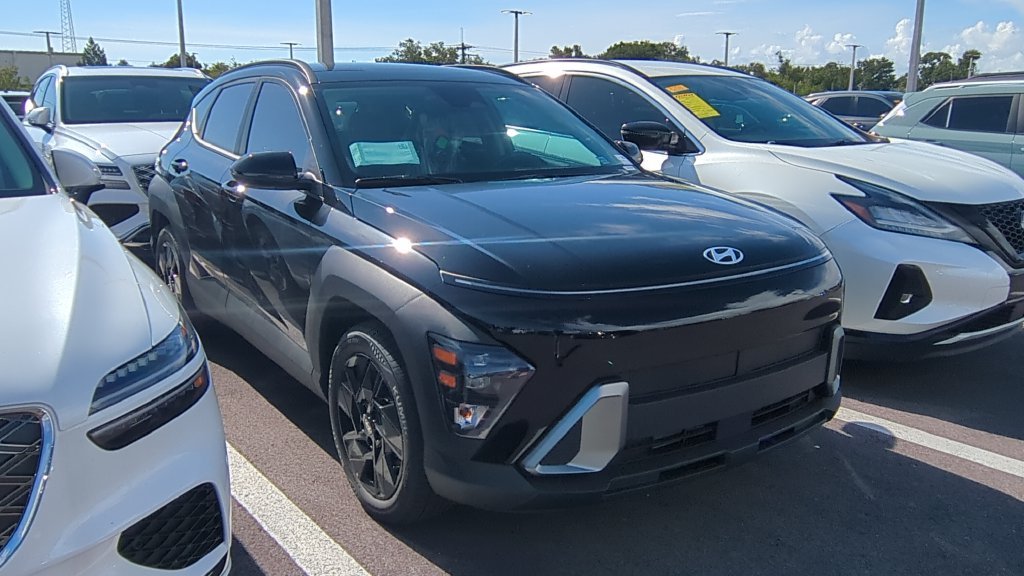 New 2027 Black Hyundai SEL Sport FWD image 2