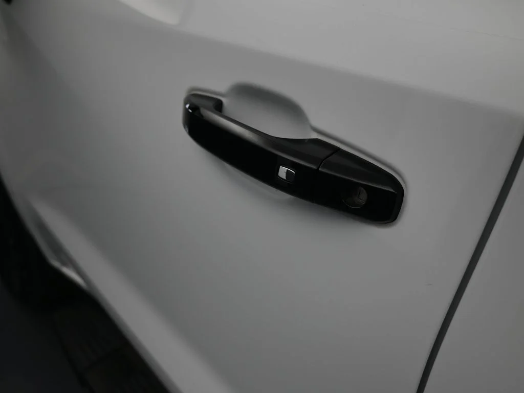 Used 2024 Summit White Chevrolet LT Trail Boss image 38