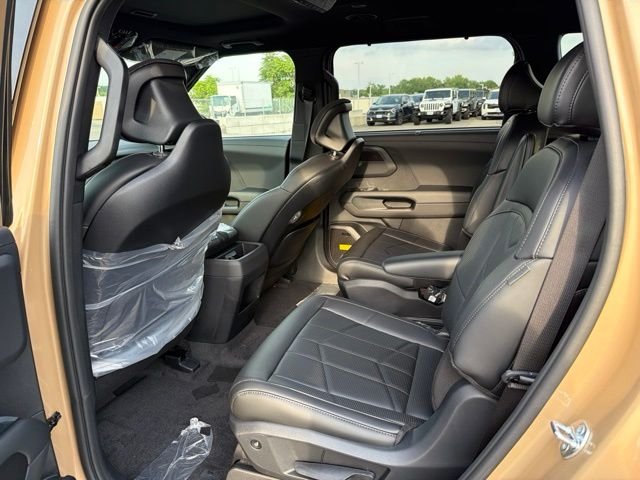 New 2027 Terrain Brown Kia X-LINE SX image 9