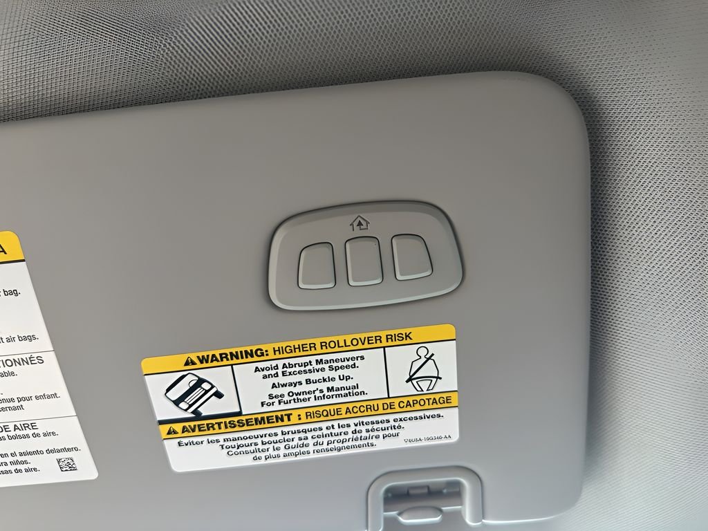 New 2025 Ruby Red Metallic Tinted Clearcoat Ford LARIAT® image 27