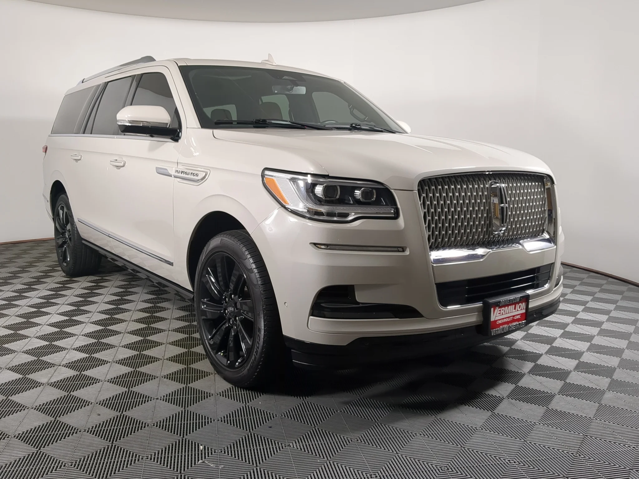 2023 Lincoln Navigator