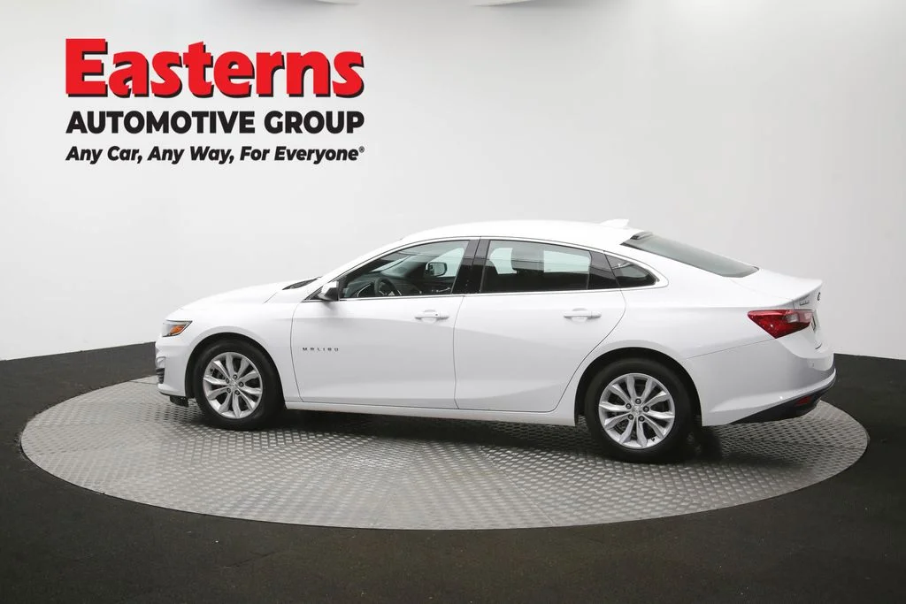 Used 2025 White Chevrolet LT image 62