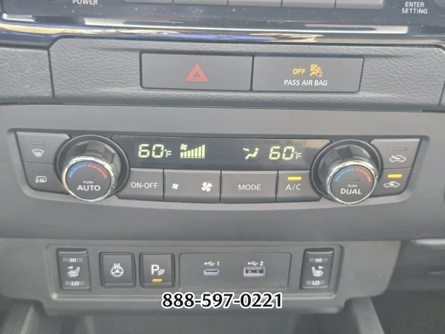 Used 2022 Glacier White NISSAN SV image 25