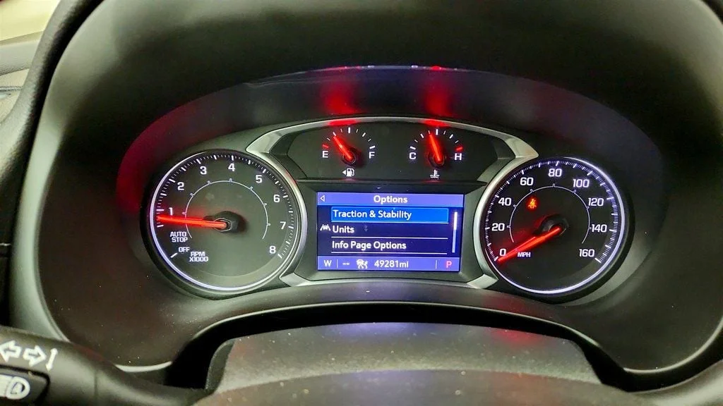 Used 2020 Red Quartz Tintcoat GMC FWD 4dr Denali w/ Premium Package & Skyscape Sunroof image 16