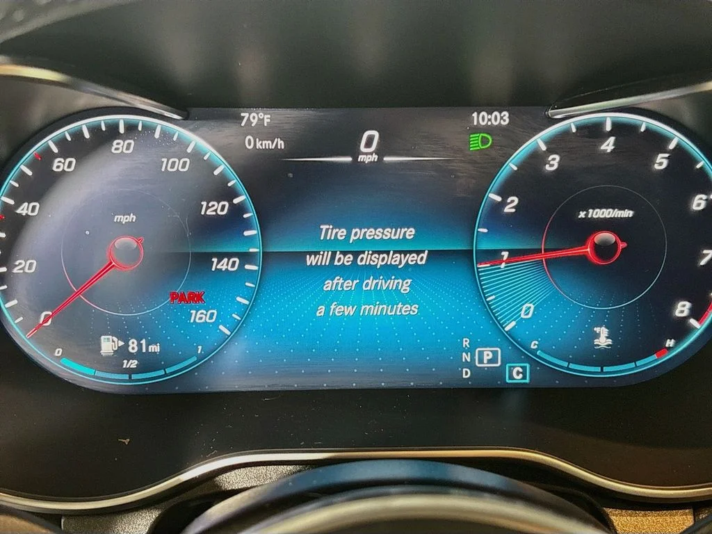 Used 2022 White Mercedes-Benz GLC 300 image 14