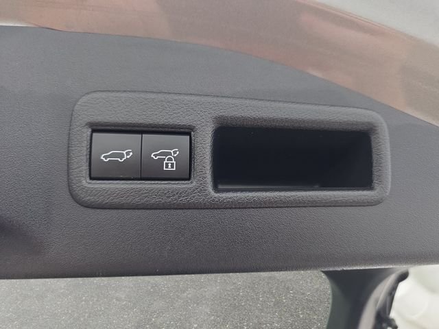 Used 2023 Black Subaru Touring image 33