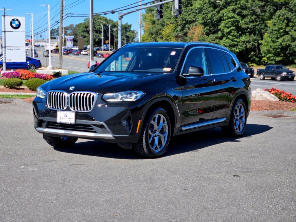 Used 2023 Jet Black BMW xDrive30i image 3