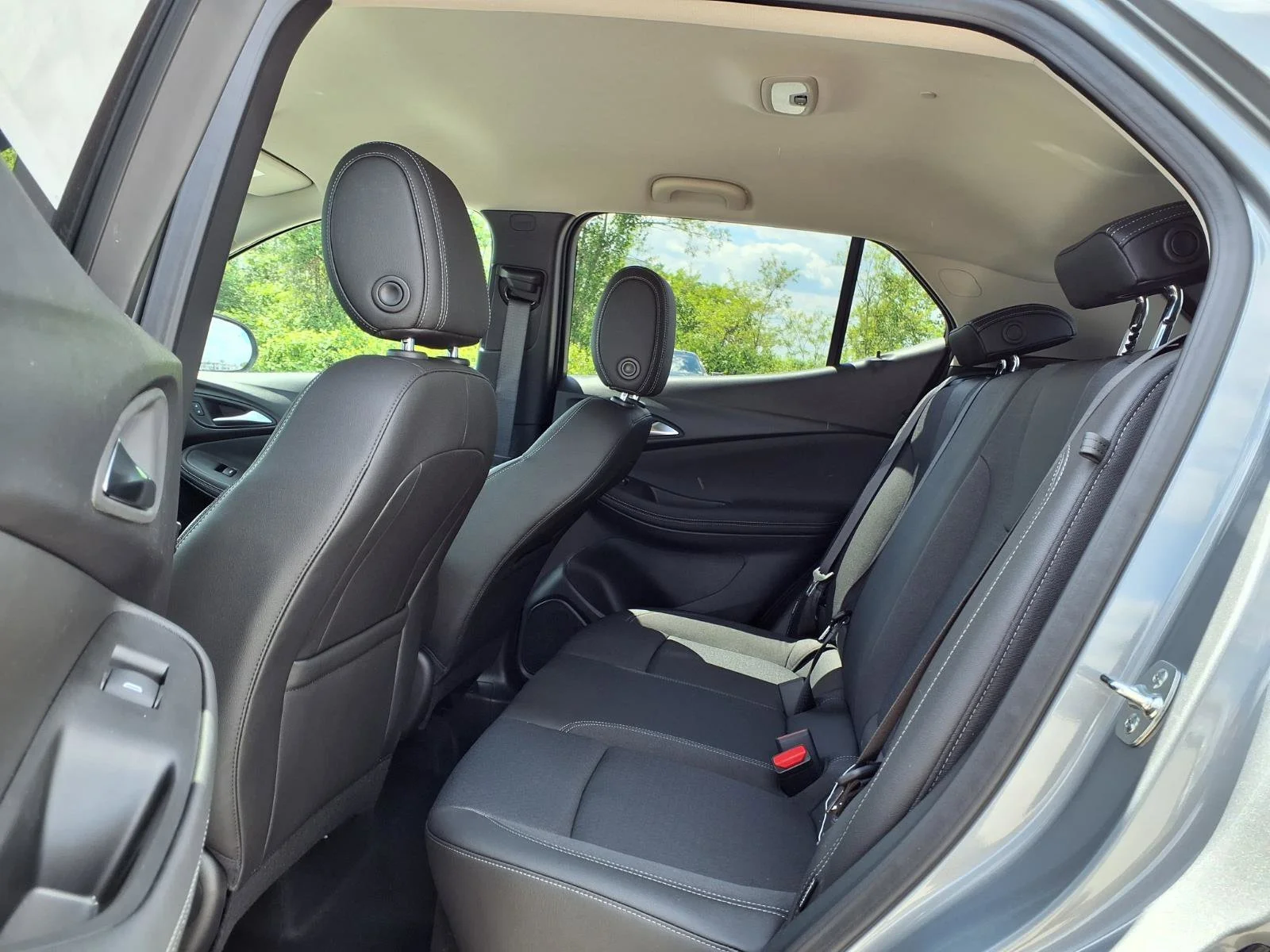 New 2026 Moonstone Gray Metallic Buick Preferred image 15