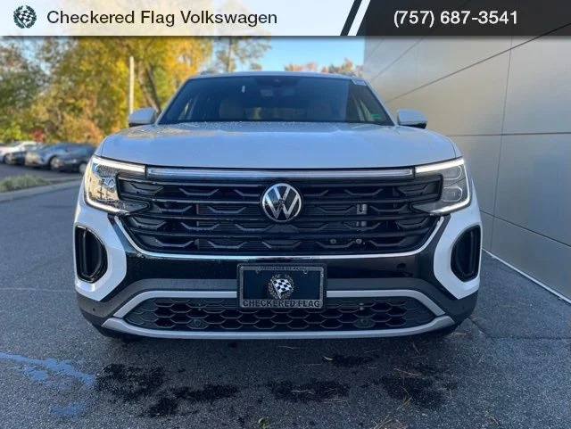 New 2026 White Volkswagen 2.0T SE image 14