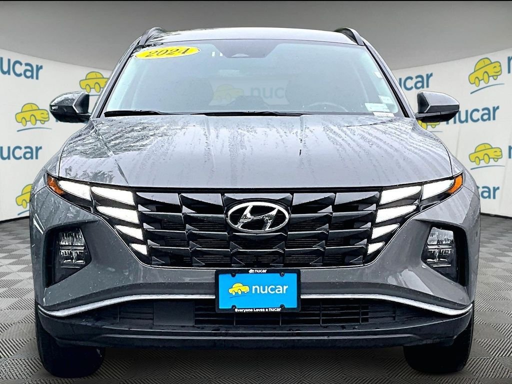 Used 2024 Hampton Gray Hyundai SEL image 2