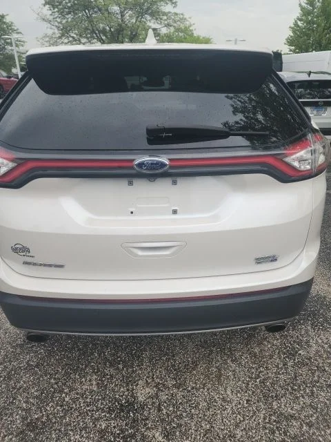 Used 2018 White Ford SEL image 6