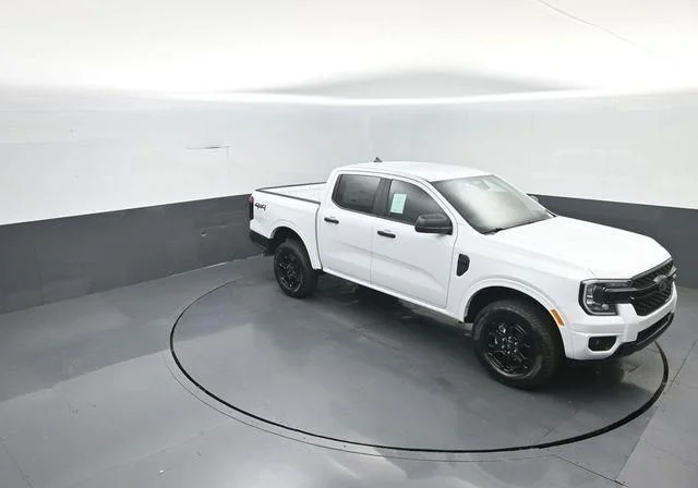 New 2026 Oxford White Ford XLT image 26
