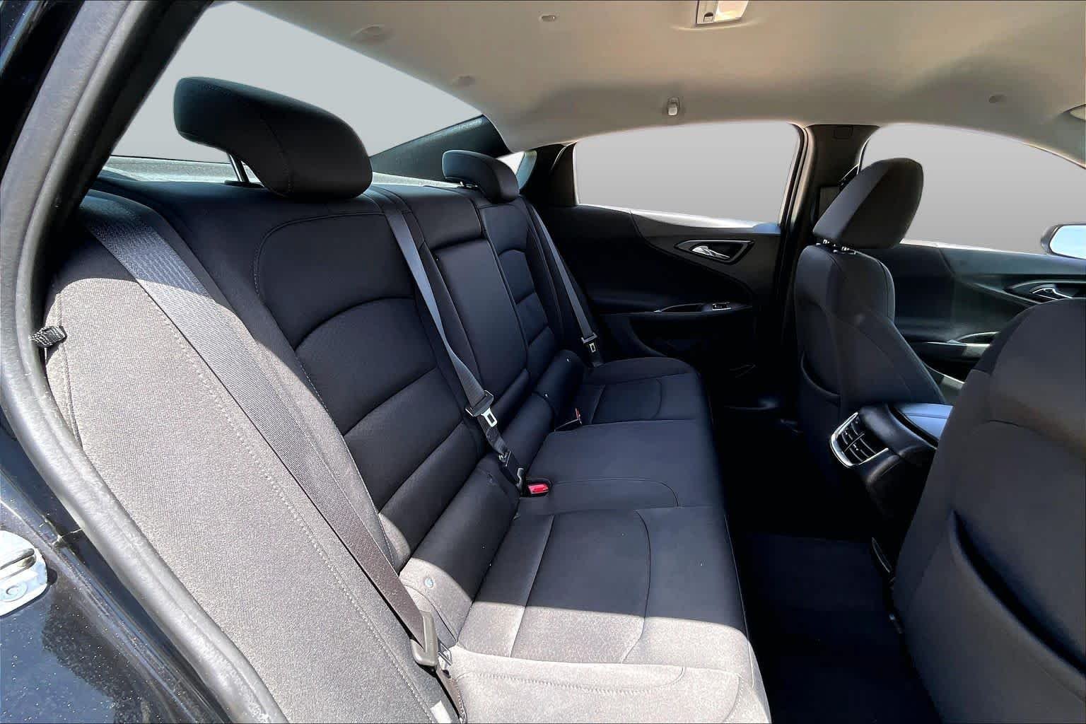 Used 2021 Mosaic Black Metallic Chevrolet LT image 19