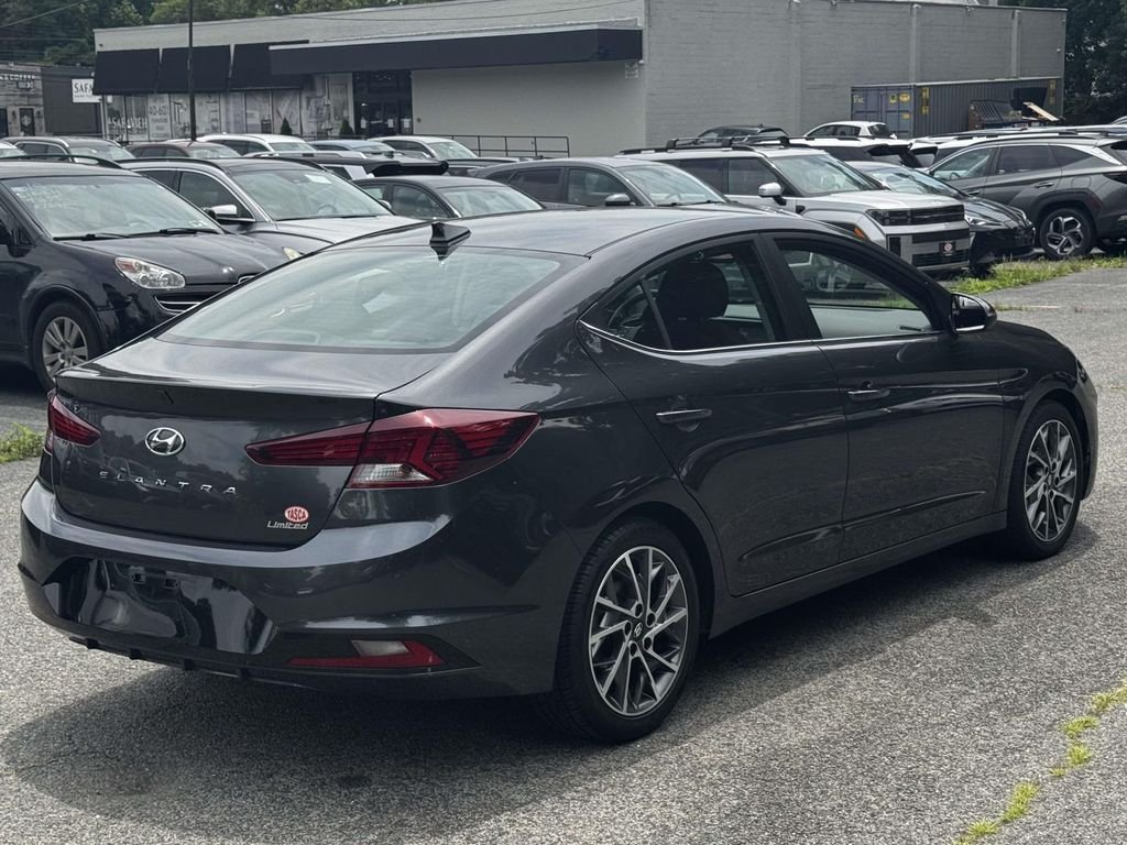 2020 Hyundai Elantra Limited - Photo 6