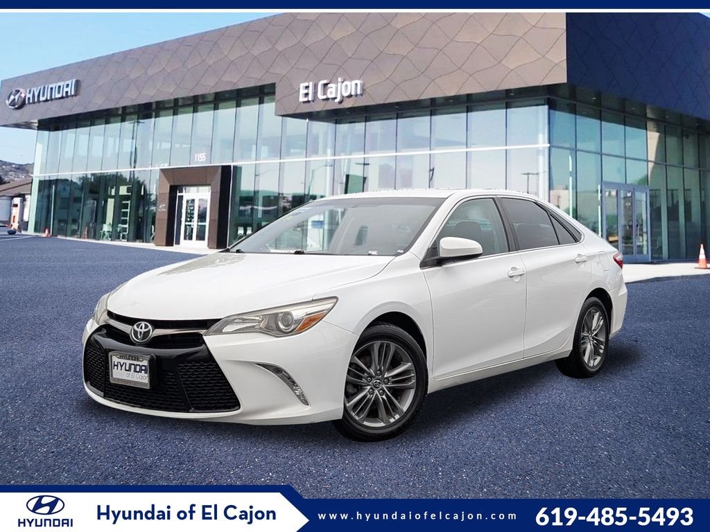 Used 2015 White Toyota SE image 1