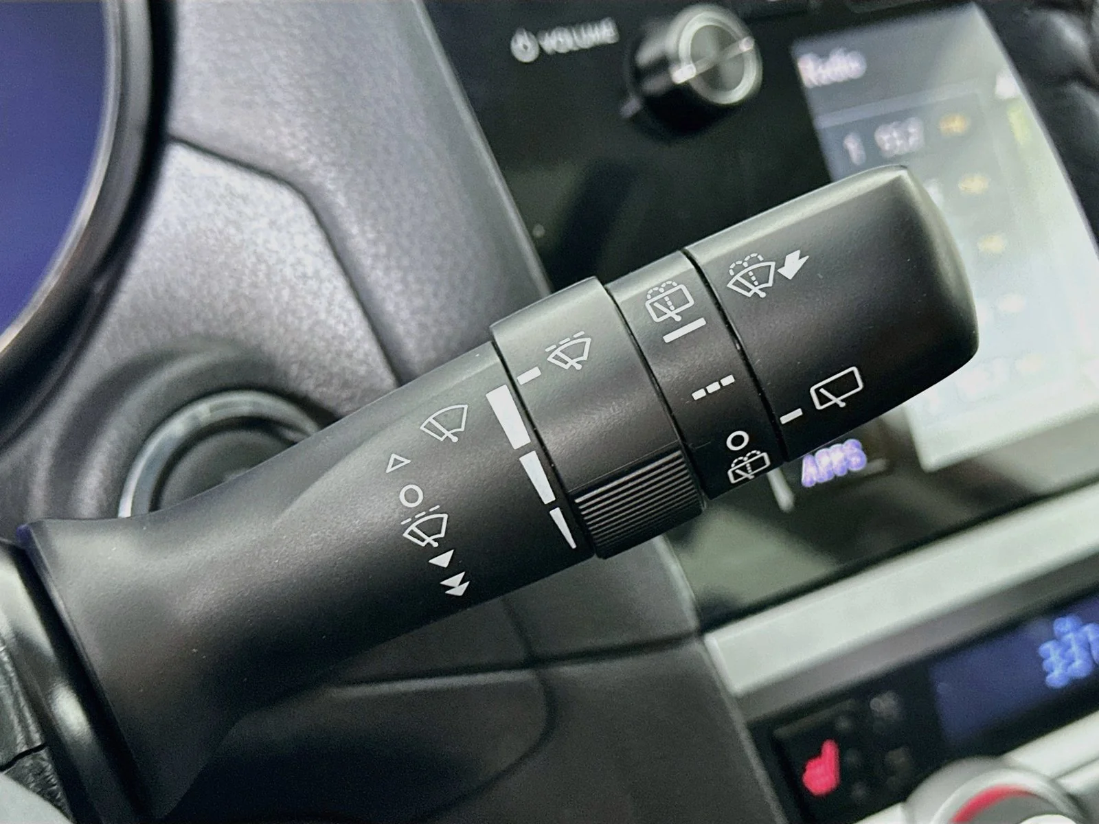 Used 2016 Red Subaru  image 21