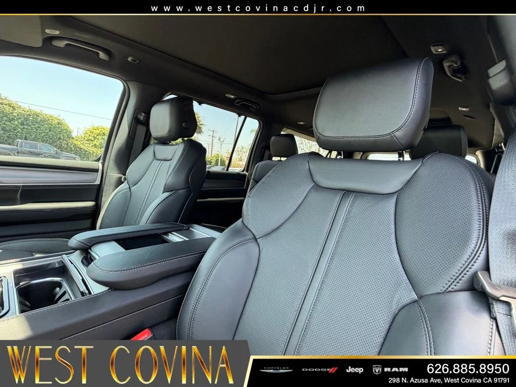 New 2026 High Gloss Black Jeep Limited Reserve image 21