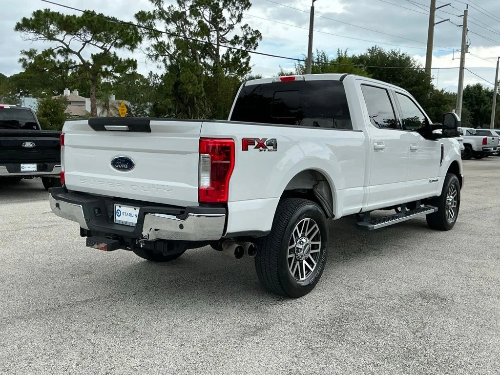 Used 2019 White Ford Lariat image 11