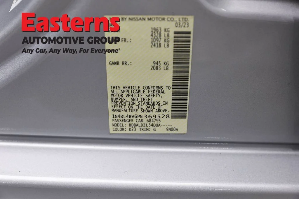 Used 2023 Silver Nissan 2.5 S image 34
