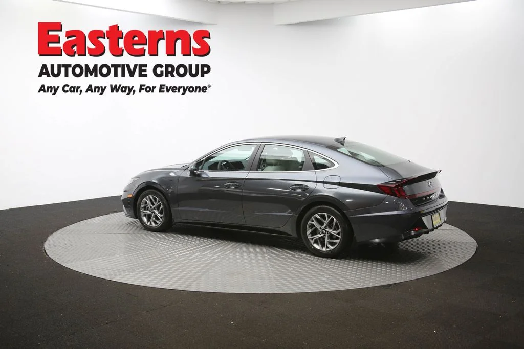 Used 2023 Gray Hyundai SEL image 60