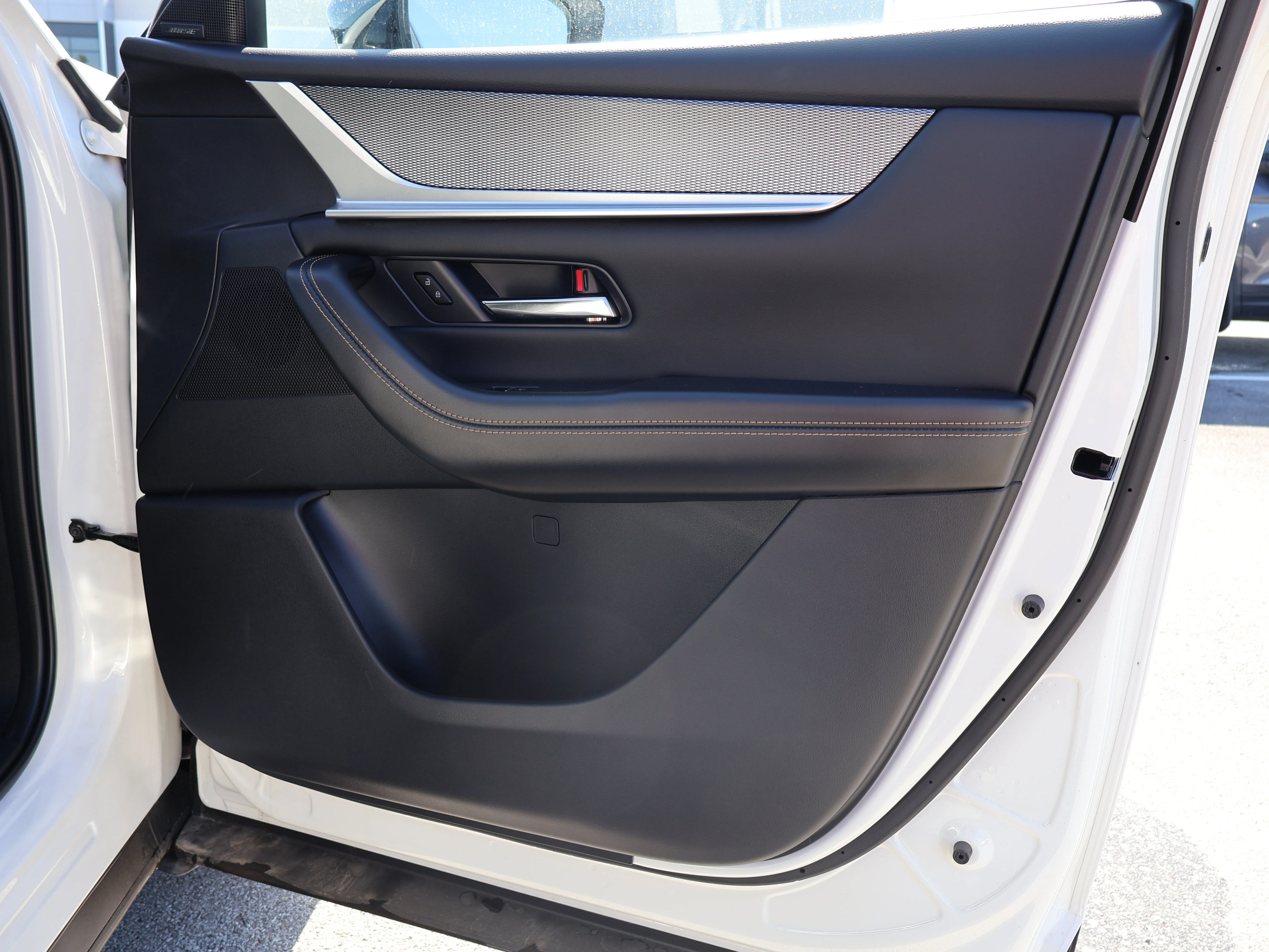 2025 Mazda CX-70 Premium Package - Photo 11