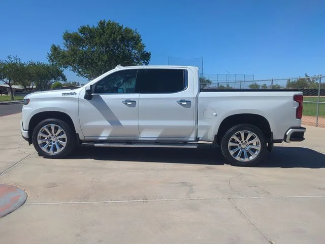 Used 2020 Beige Chevrolet High Country image 5