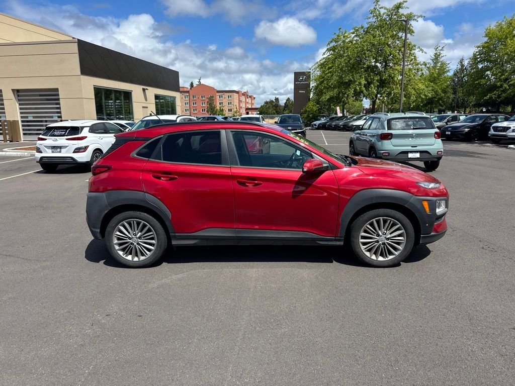 Used 2021 Red Hyundai SEL image 6