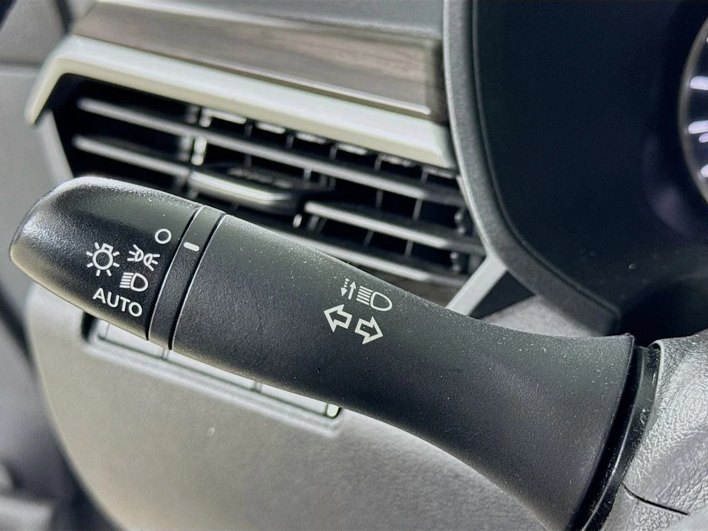 Certified Used 2024 Silver Nissan 2.5 SV image 15