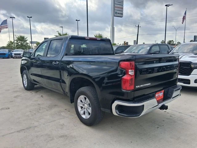 Used 2026 Black Chevrolet LT image 5