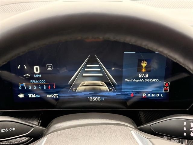 Used 2025 Green Chevrolet LT image 18