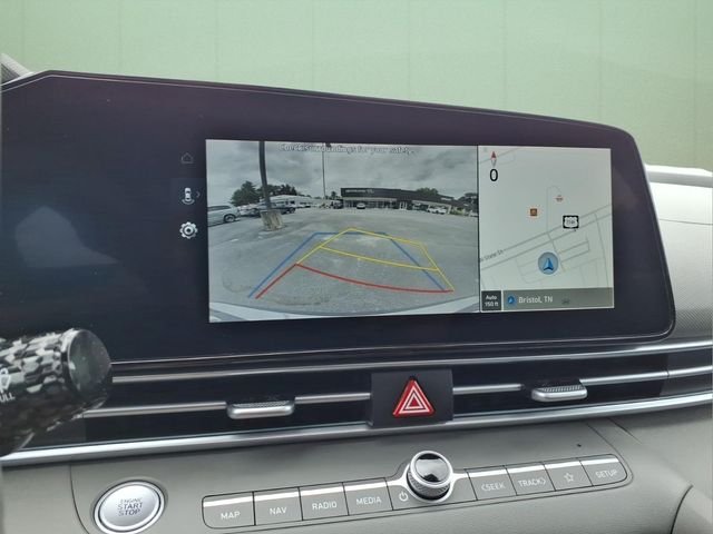 2024 Hyundai Elantra SEL - Photo 29