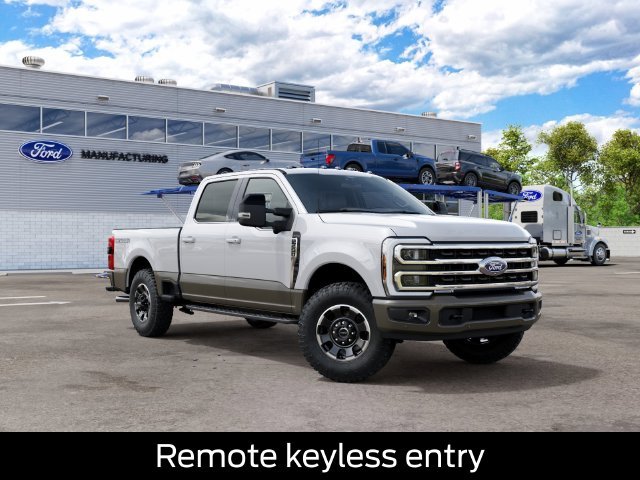 New 2027 Oxford White Ford F-250® King Ranch® image 4