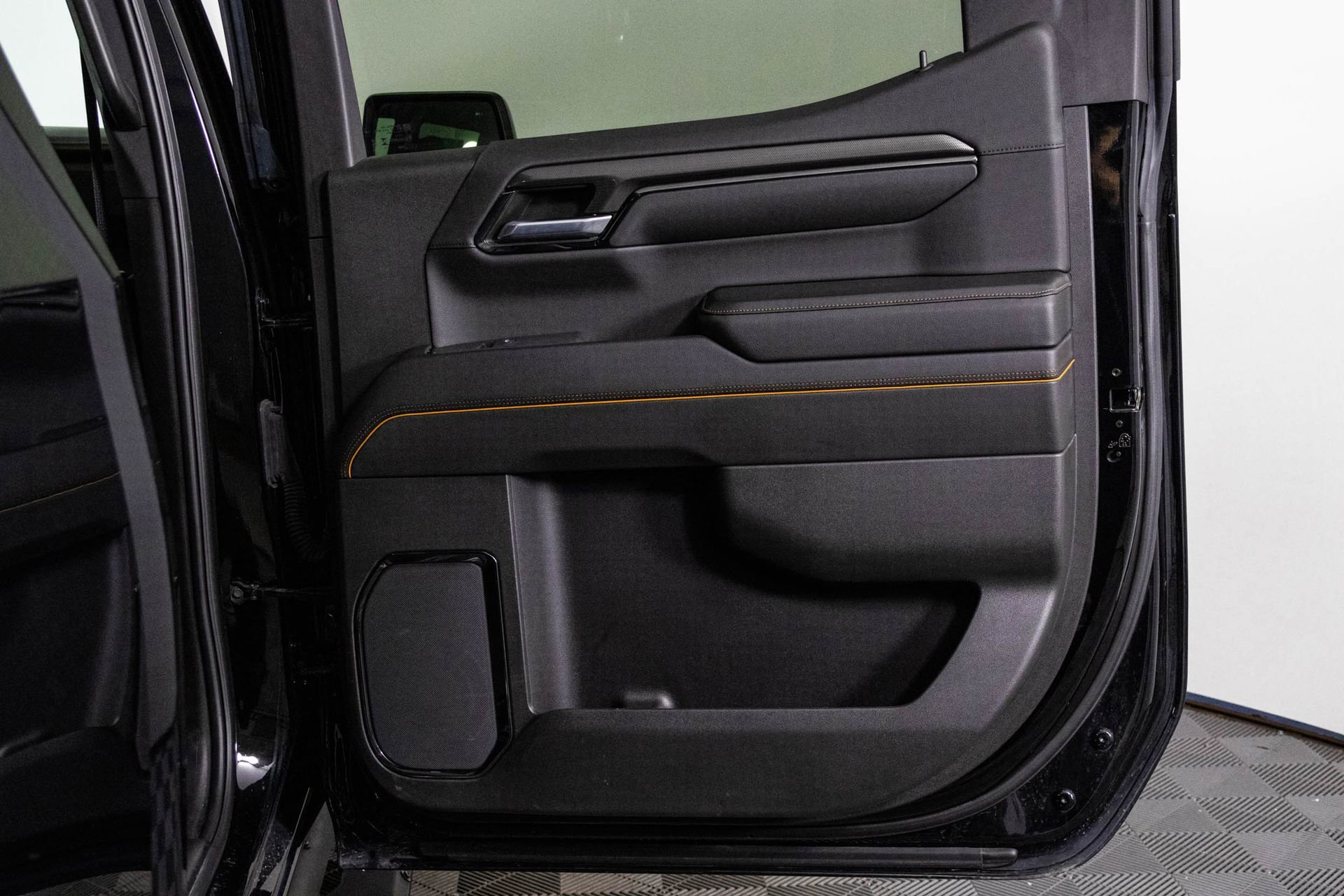 2024 GMC SIERRA - Image 35