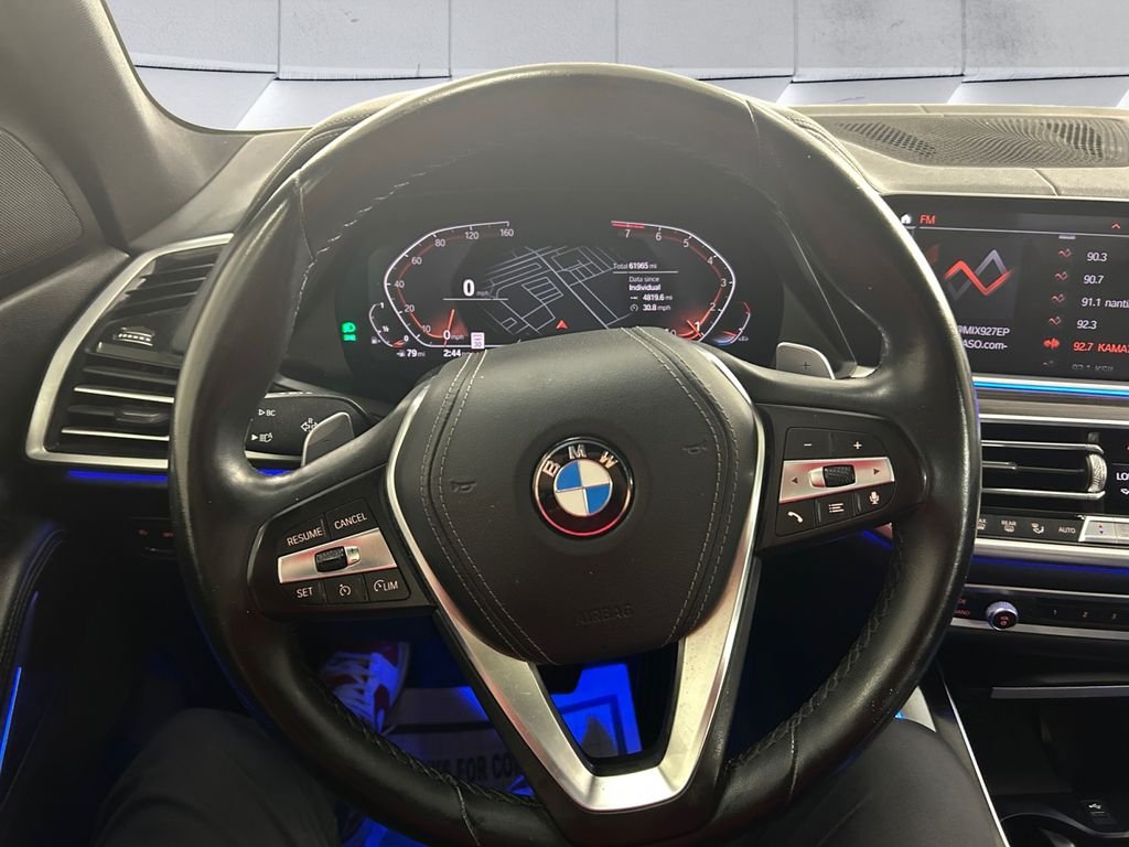 Used 2020 Black BMW sDrive40i image 9