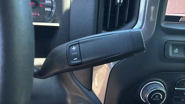 Used 2024 Summit White Chevrolet Custom Trail Boss image 29