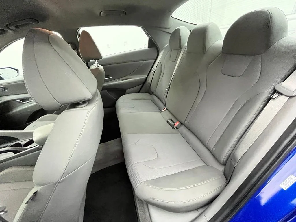 Used 2023 Blue Hyundai SE image 38