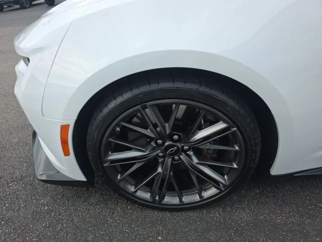 Used 2023 White Chevrolet ZL1 image 14