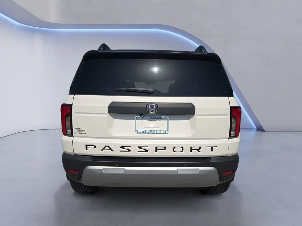 New 2026 Platinum White Pearl Honda RTL image 4