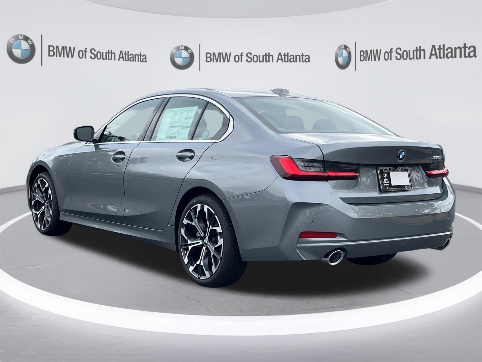 2026 BMW 3 Series 330i - Photo 25